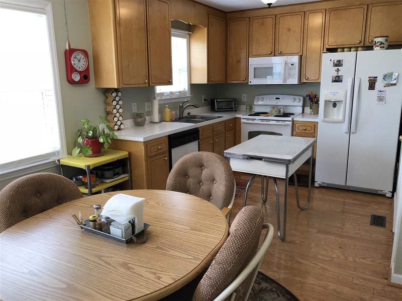 115 Gracie Ln, Clayton, NC 27520