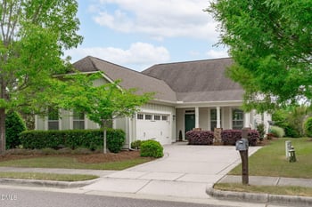 115 Heatherwood Dr, Chapel Hill, NC 27516