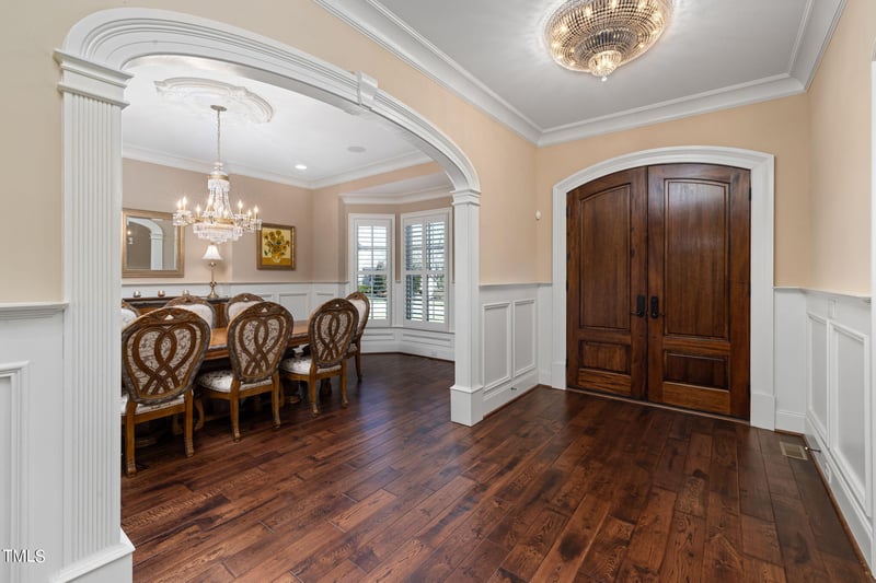 115 Highclere Ln, Cary, NC 27518