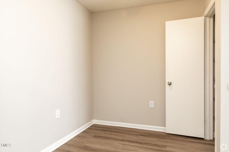 115 Holiday Park Rd #2bed Traditional, Hillsborough, NC 27278