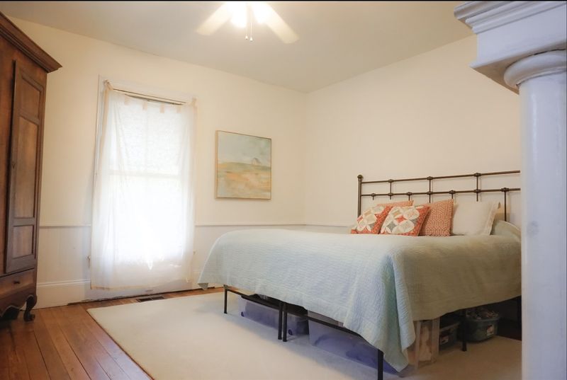 115 E Horton St, Zebulon, NC 27597