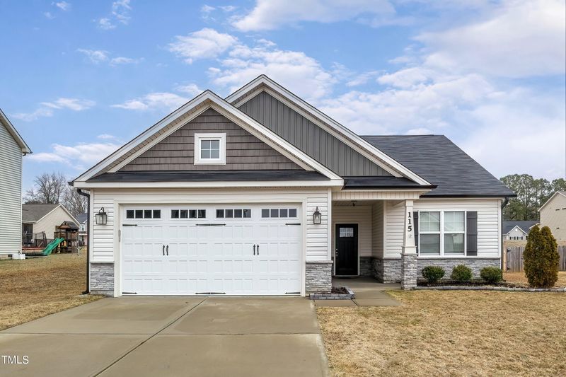 115 Jade St, Smithfield, NC 27577