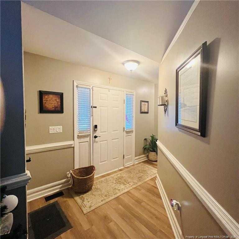115 Lakeview Ct, Garner, NC 27529