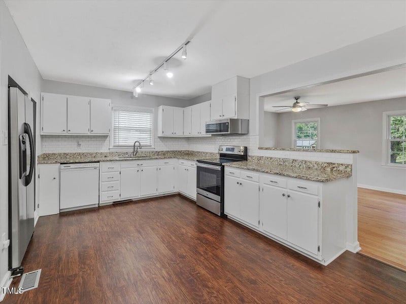 115 Lattimore Ln, Durham, NC 27713