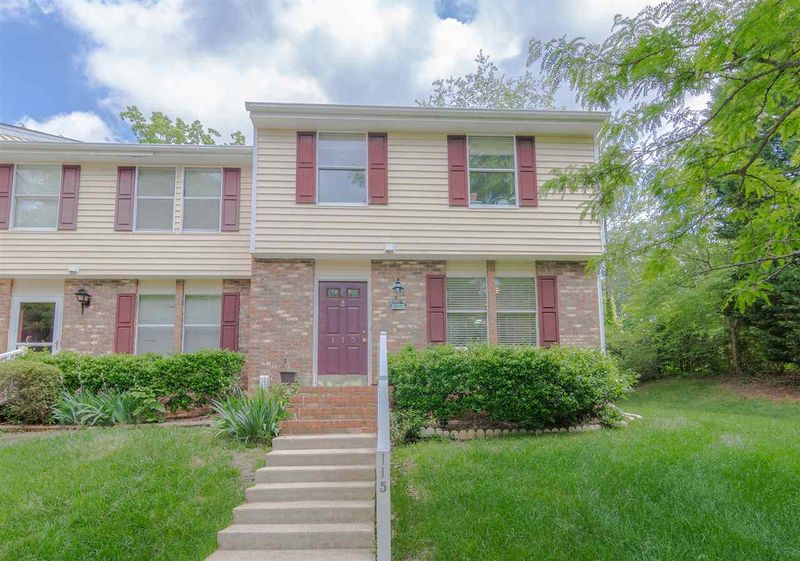 115 Luxon Pl, Cary, NC 27513