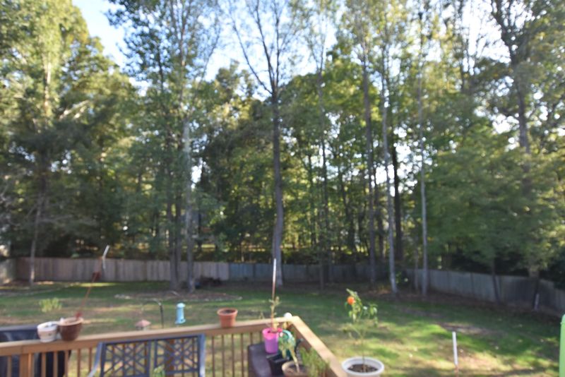 115 Mark Ln, Raleigh, NC 27603