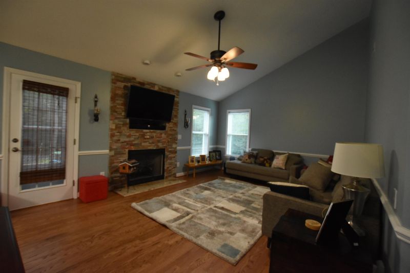 115 Mark Ln, Raleigh, NC 27603