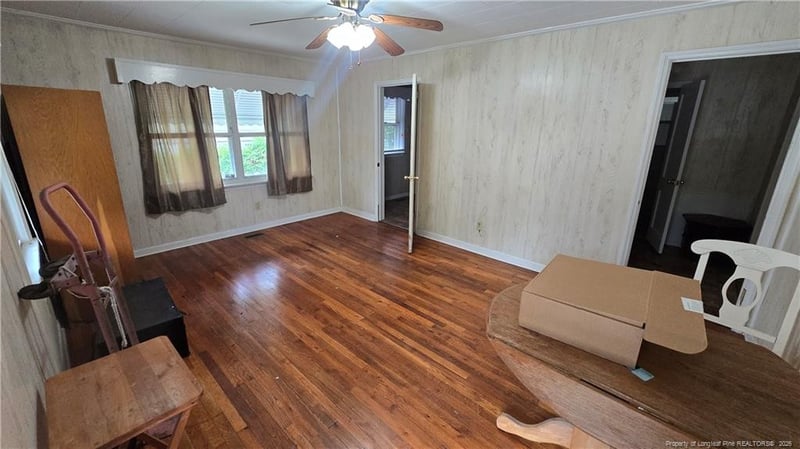115 Mullins Ave, Fayetteville, NC 28301