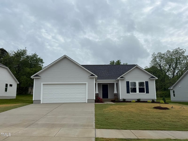 115 Oakfield Trace Dr, Four Oaks, NC 27524