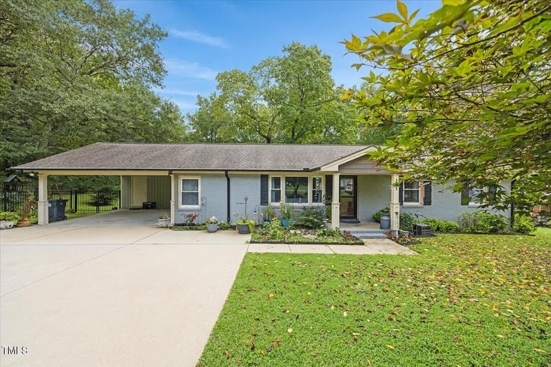 115 Old Meadowbrook Dr, Garner, NC 27529