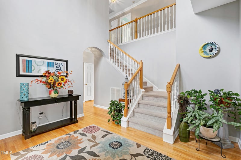 115 Olde Tree Dr, Cary, NC 27518