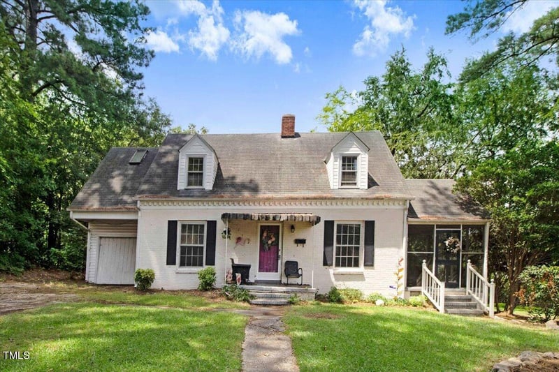 115 Person St, Louisburg, NC 27549