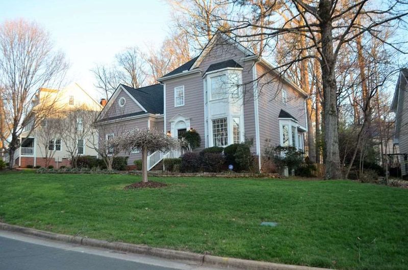 115 Piperwood Dr, Cary, NC 27518