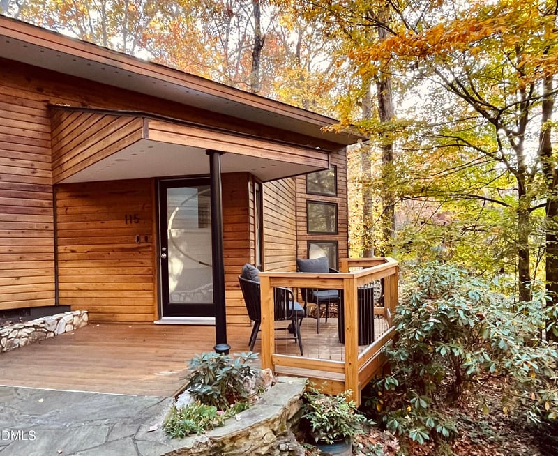 115 Queensferry Rd, Cary, NC 27511