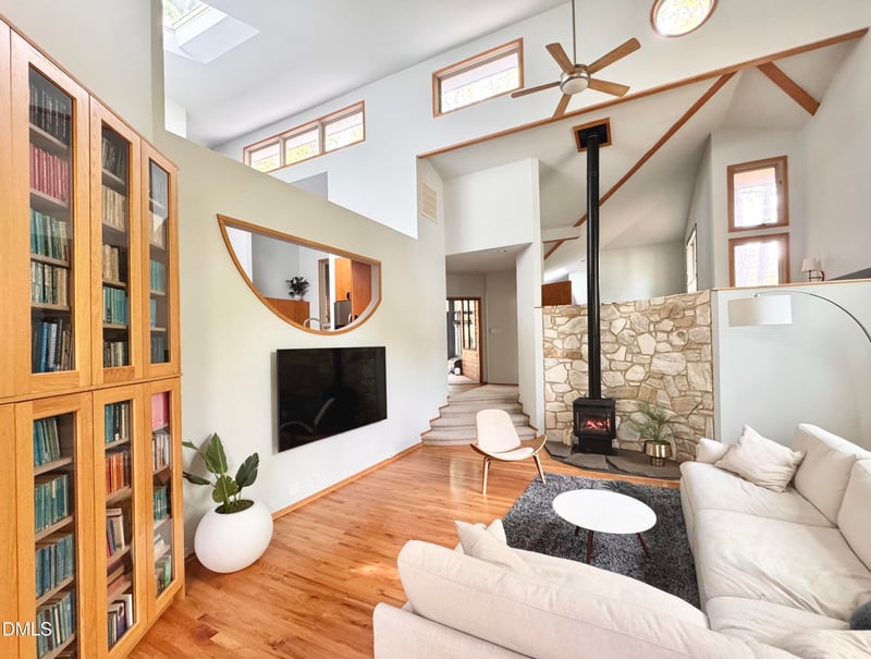 115 Queensferry Rd, Cary, NC 27511