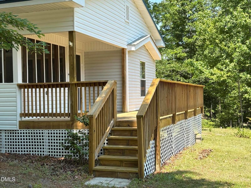 115 Red Oak Dr, Louisburg, NC 27549