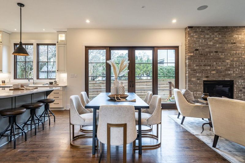 115 E Roanoke Park Dr, Raleigh, NC 27608