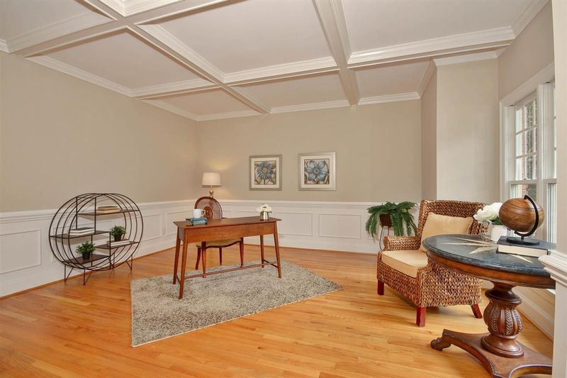 115 Ronsard Ln, Cary, NC 27511
