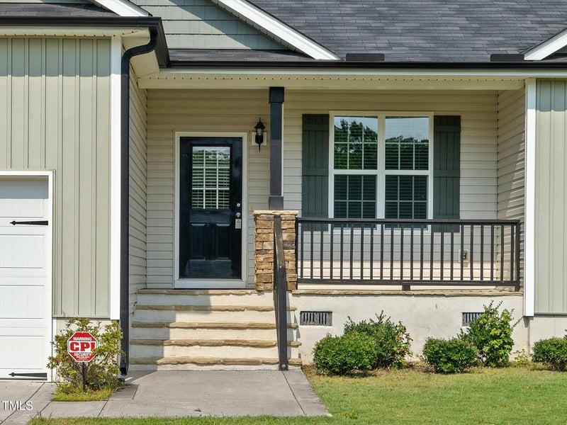 115 Snowy Orchid Ln, Smithfield, NC 27577