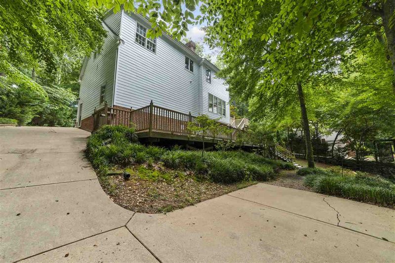 115 Spring Hollow Ln, Cary, NC 27518