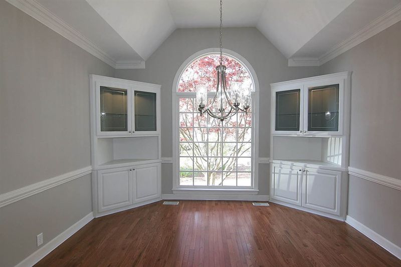 115 Steep Bank Dr, Cary, NC 27518