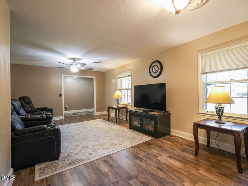 115 Strickland Dr, Smithfield, NC 27577