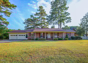 115 Strickland Dr, Smithfield, NC 27577