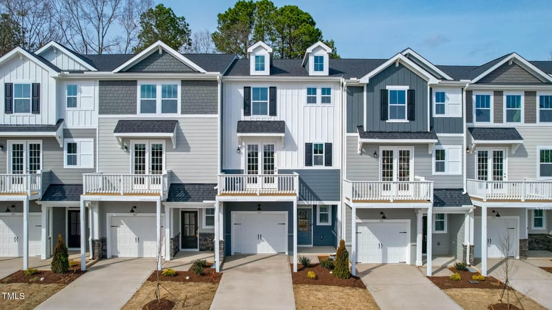 115 Sugar Run Dr, Fuquay Varina, NC 27526