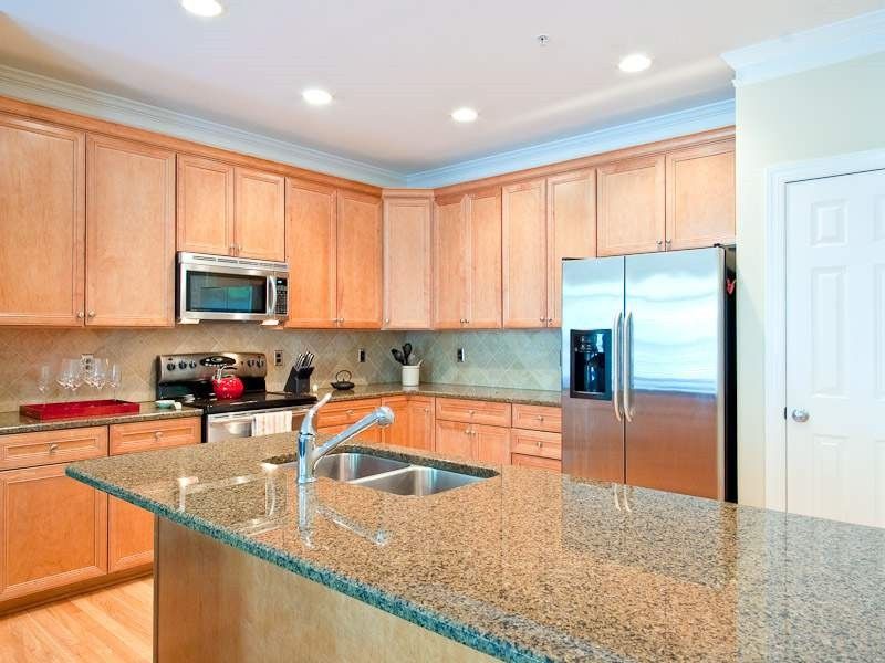 115 Towne Ridge Ln, Chapel Hill, NC 27516