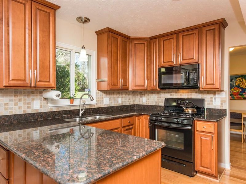 115 Trinity Woods Dr, Raleigh, NC 27607