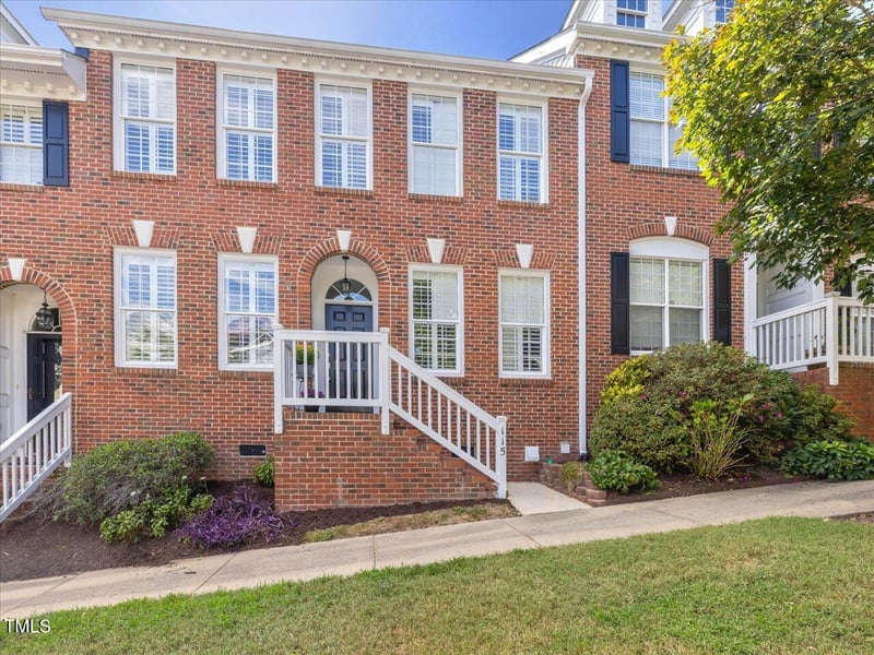 115 Westside Dr, Chapel Hill, NC 27516