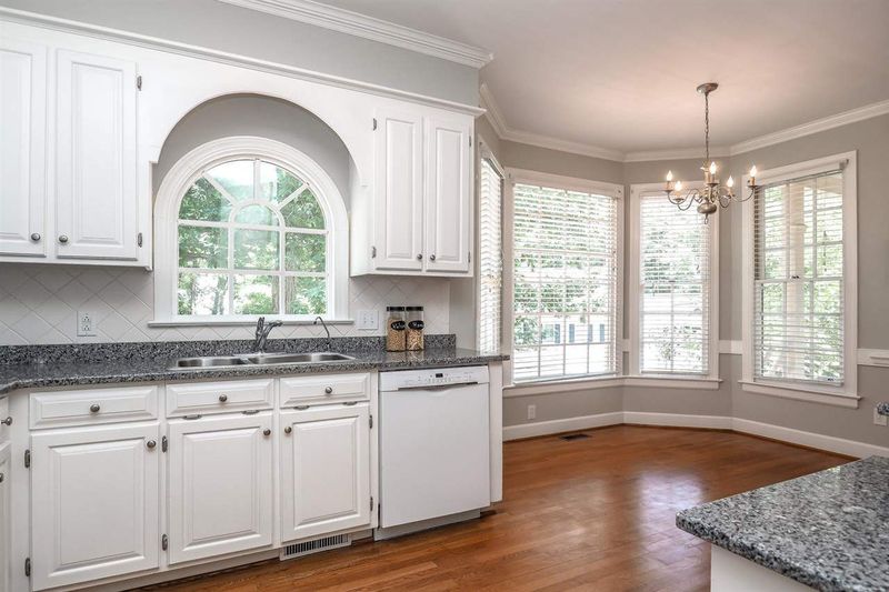 115 White Sands Dr, Cary, NC 27513