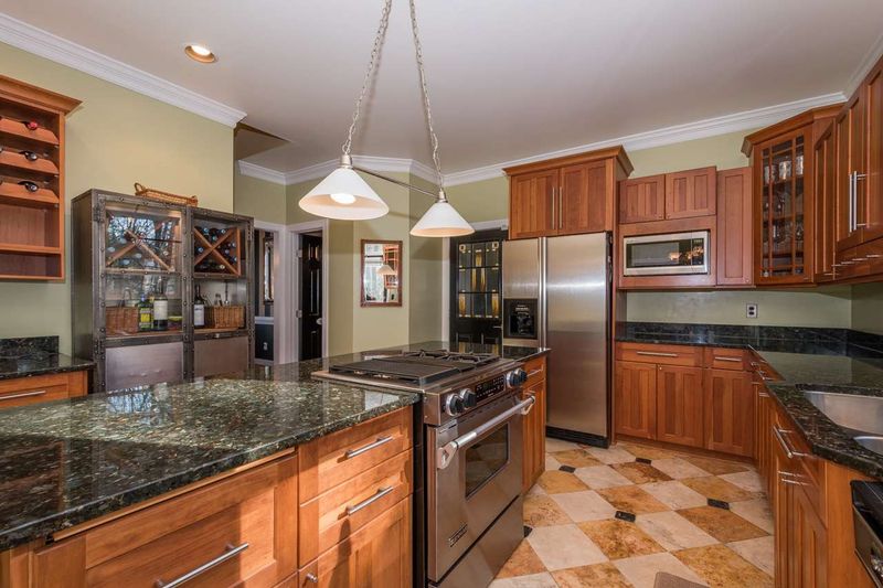 115 Wilander Dr, Cary, NC 27511