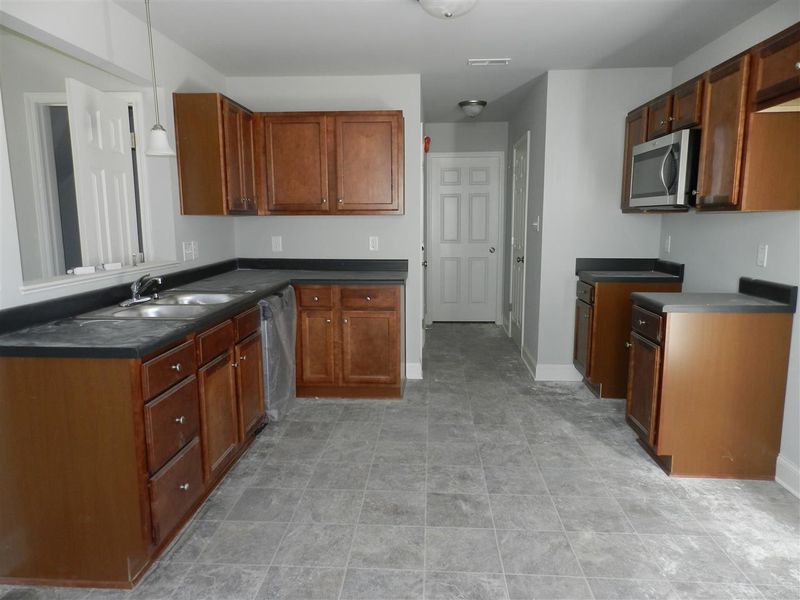 115 Willa Chase Ct, Benson, NC 27504