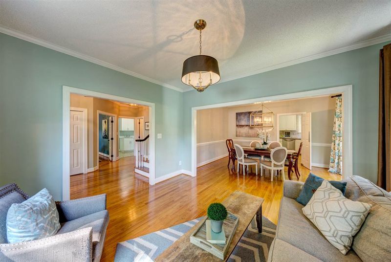 115 Windswept Ln, Cary, NC 27518