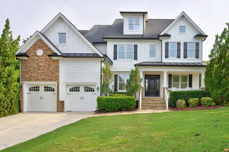 115 Woodland Ridge Ct, Cary, NC 27519