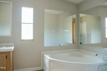 115 Wooten Ln, Zebulon, NC 27597