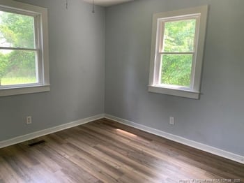 1150 Parker Dr, Fayetteville, NC 28311