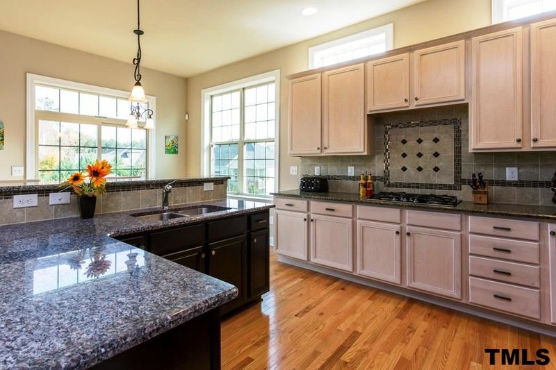 11512 Jordanus Dr, Raleigh, NC 27617