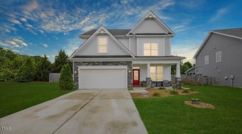 1152 Summer Meadow Dr, Fuquay Varina, NC 27526
