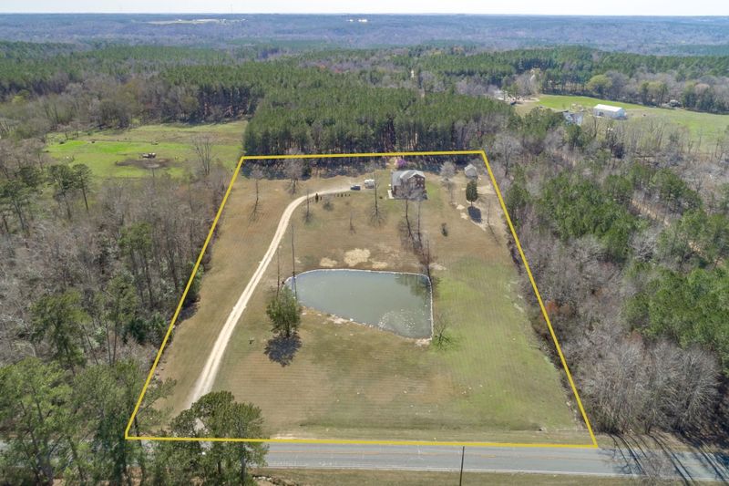 1153 Christian Light Rd, Fuquay Varina, NC 27526