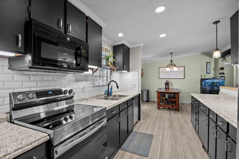 1153 Polo Dr, Raleigh, NC 27603