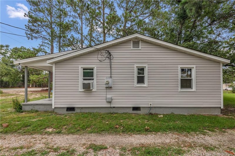 1153 Tammy St, Fayetteville, NC 28311