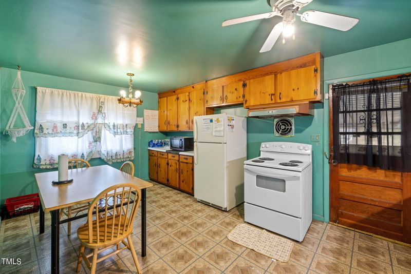 1154 Fiske St, Durham, NC 27703