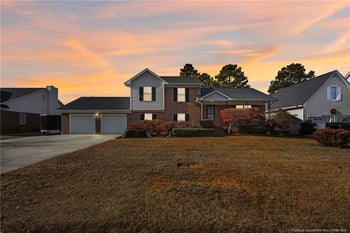 1154 Helmsley Dr, Fayetteville, NC 28314