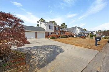 1154 Helmsley Dr, Fayetteville, NC 28314