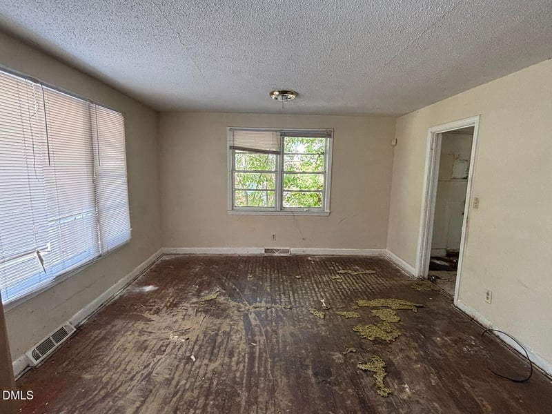 1155 Delano St, Durham, NC 27703