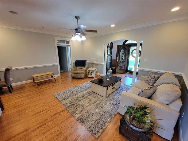 1155 Nc 27, Benson, NC 27504