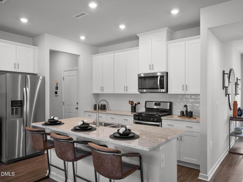 1155 Winding Spg Dr, Mebane, NC 27302