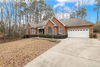 1156 Deerfoot Trl, Sanford, NC 27332